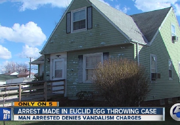 egging house