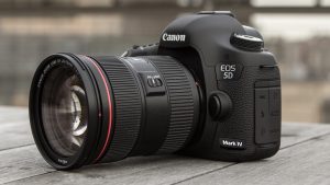 Canon EOS 5D Mark IV Camera launched in India at Rs. 2,54,995