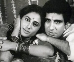 B'day Spl : Check Out Why a Married Super Star left his Home for Smita Patil