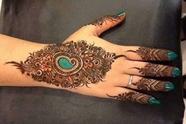 Best Mehndi Designs with images 