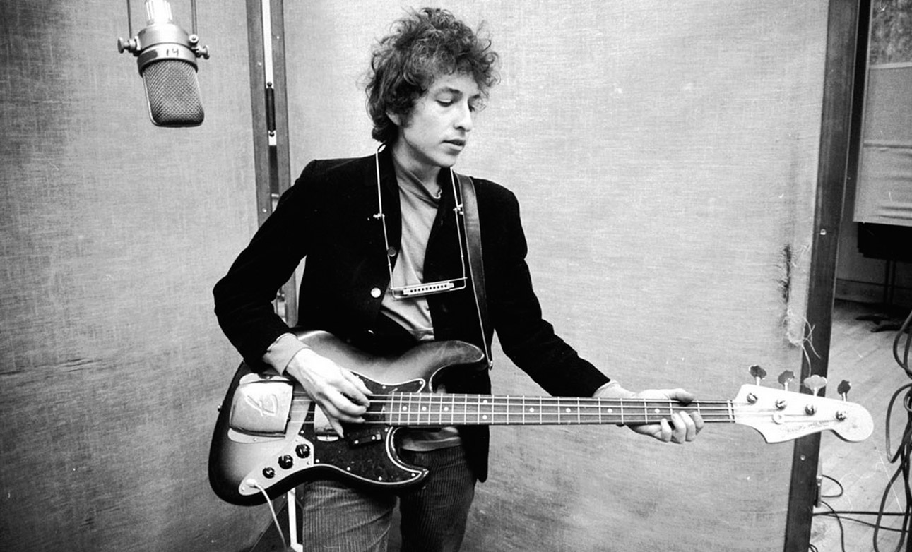 Bob Dylan Wins Nobel Literature Prize, First Man to Win Grammy, Academy Award and Nobel Prize