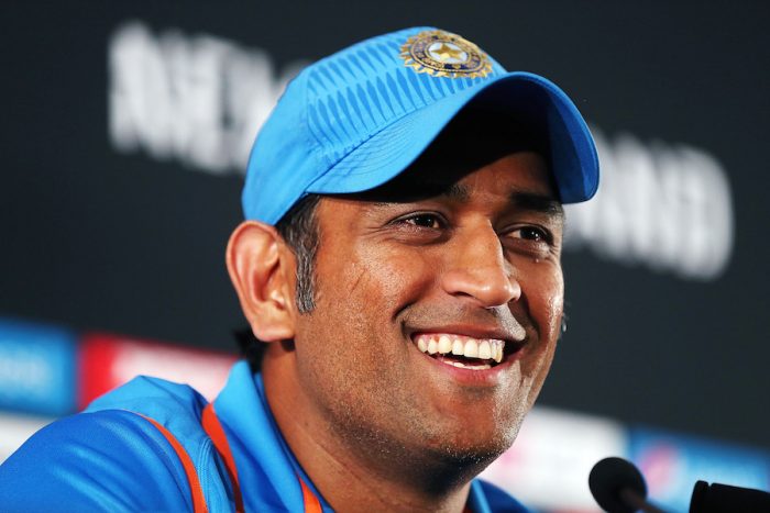 6 Reasons to watch "MS Dhoni: The Untold Story"