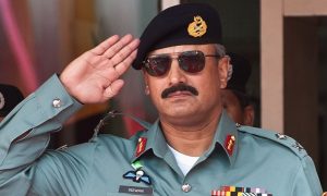 Pakistan's Spy Agency ISI Chief Likely to be Replaced, India's Surgical Strike Effect?