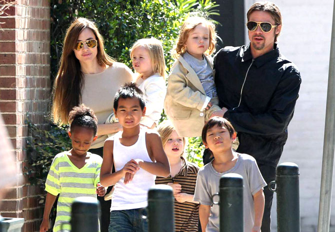 Brangelina Split: Angelina Already Missing Brad, Repotedly Will Rethink about the Divorce