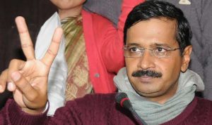 SC stays UP High Court summon to AAM Aadmi Party chief Arvind Kejriwal and Kumar Vishwas