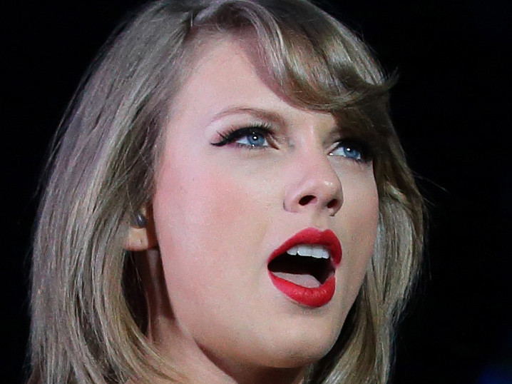 Taylor Swift Becomes the 'World's Highest Paid Woman in Music' in Forbes List