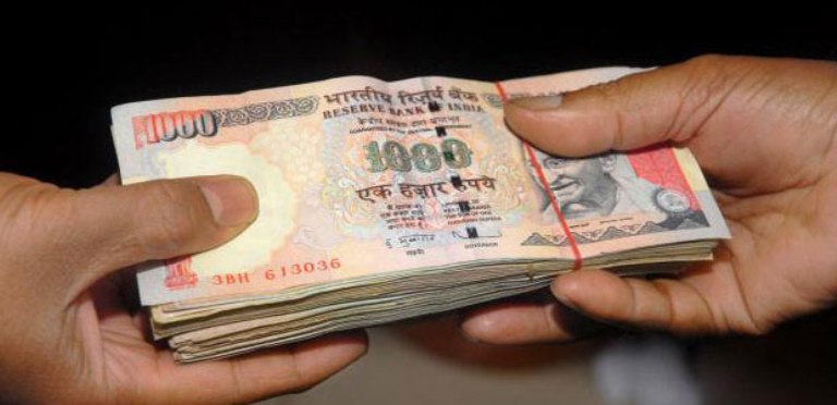What & Where can NRIs Exchange their old Rs500 and Rs1,000 Notes