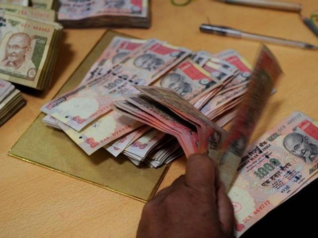 you-can-still-use-old-rs-500-and-rs-1000-notes-to-pay-bil