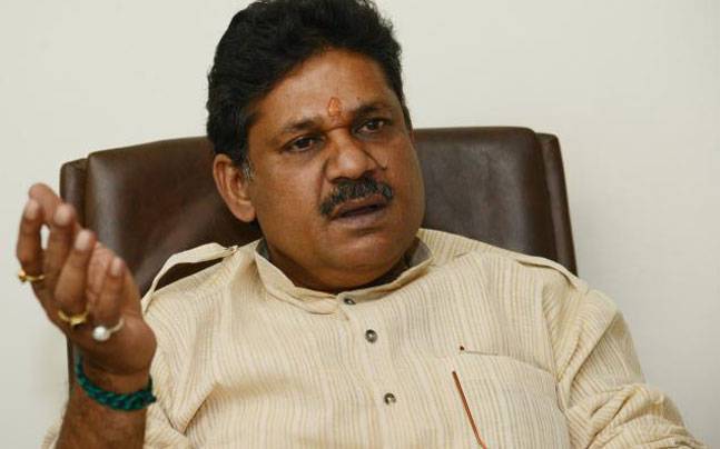  Suspened MP of BJP Kirti Azad’s wife Poonam Azad to join AAP on 3 November