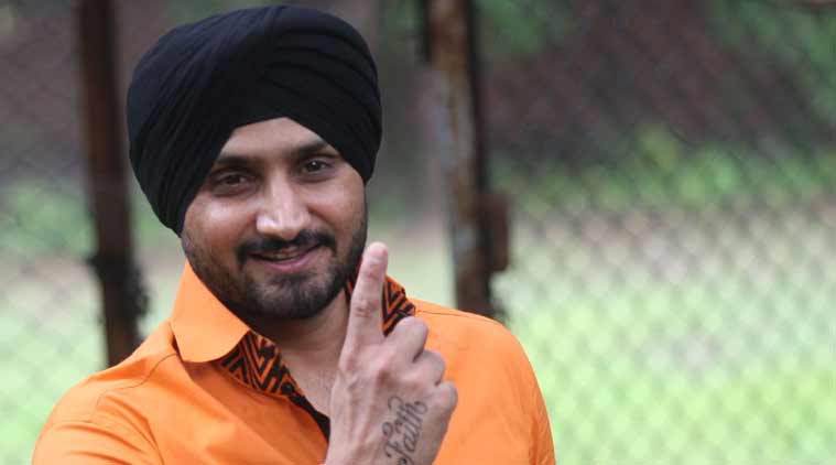 Harbhajan Singh Latest to Join Roadies Gang Members Ranvijay, Neha, Karan and Prince
