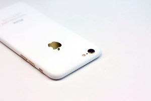 iPhone 7 Jet White