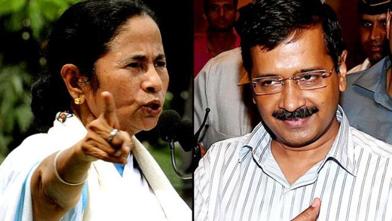 Mamata Banerjee and kejriwal give ultimatum to Centre to roll bake its decision of demonetistion