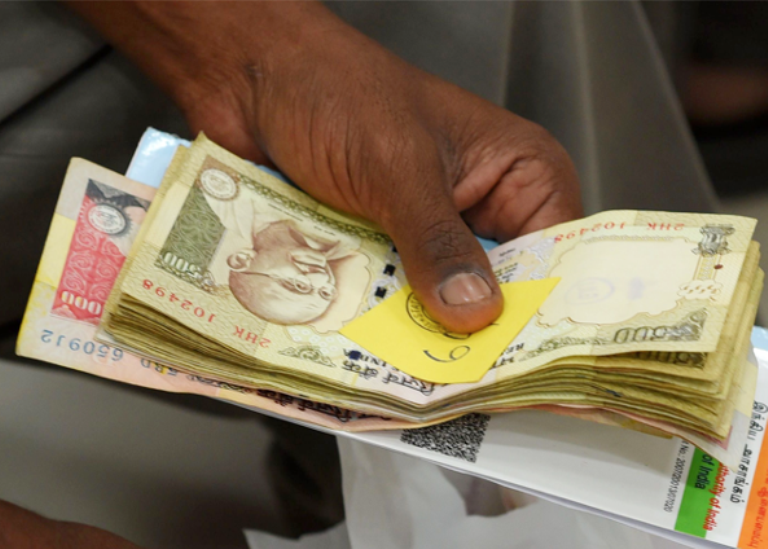 rs 500 and rs 1000 notes valid for key utilities till november 24