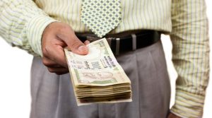 Centre Govt in No Mood To Extend Dec. 31 Cut-Off for Depositing Rs 500 and 1000 Notes