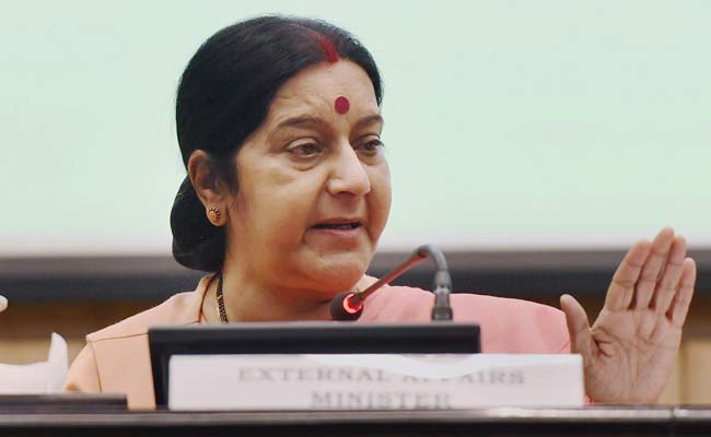 BJP offers special prayer at Gaya Temple for speedy recovery of Sushma Swaraj
