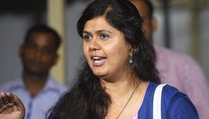 ACB gives clean chit to Pankaja Munde in Chikki Scam