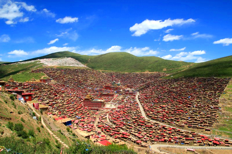 Tibet's Larung Gar