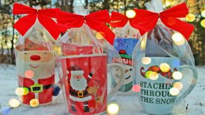 11 Best Inexpensive Christmas Gift Ideas for Friends and Family