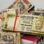 Income Tax officials seized Rs 2000 notes worth Rs 4.7 Crore