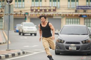 Commando 2 Trailer: There is an Unmatchable Action along with Some Horrible Acting Skills