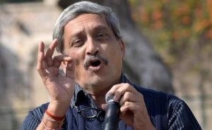 Parrikar follows Kejriwal, says accept money from candidates but caste vote for BJP