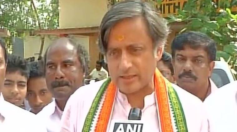 Shashsi Tharoor detained for protesting outside RBI against Demonetisation, released