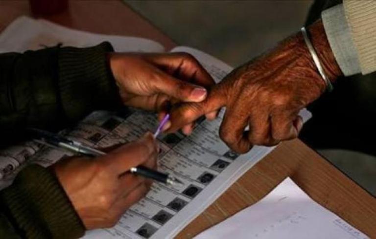 Maharashtra BMC Election 2017: fighting between two major parties BJP-Shiv Sena