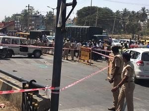 Shootout in Bengaluru: Two Bike borne opens fire at APMC president