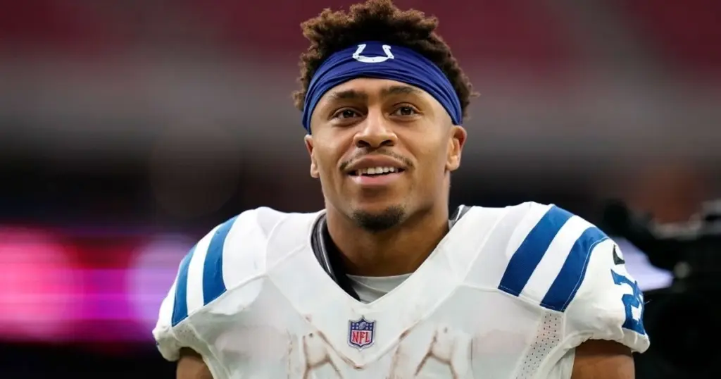 Highest Paid Running Backs in the NFL (2025): Full Salary Breakdown 4 Jonathan Taylor — Indianapolis Colts